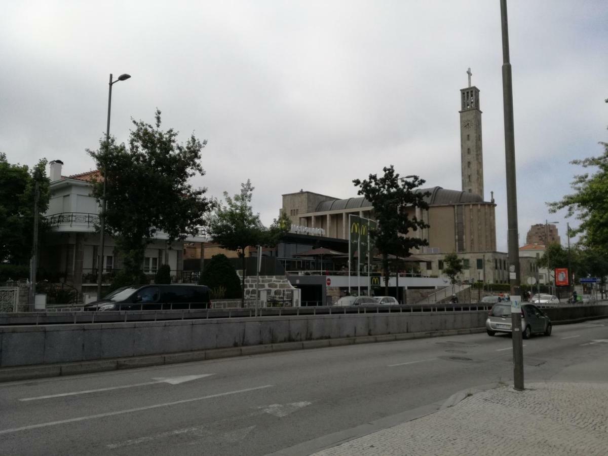 Moon City Center Apartment Porto Buitenkant foto